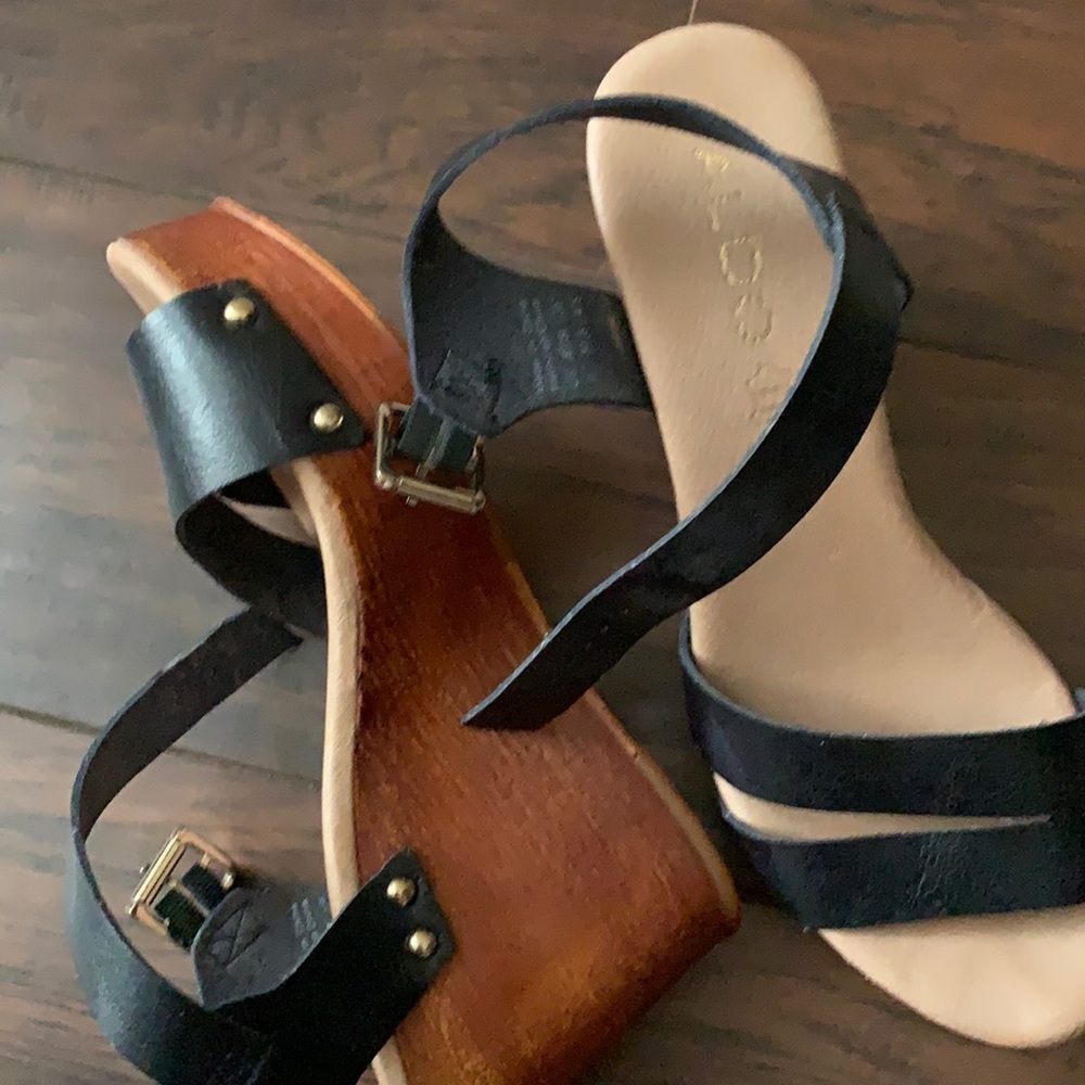 Aldo Wedges